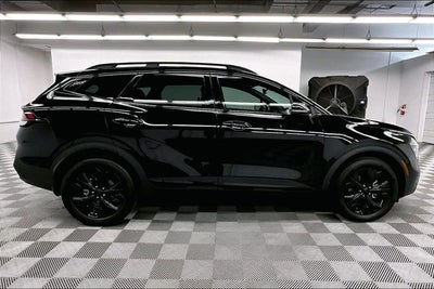 2025 Kia Sportage X-Line AWD - Premium Pkg - Pano Roof - Htd Seats
