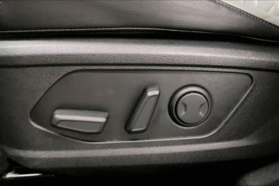 2025 Kia Sportage X-Line AWD - Premium Pkg - Pano Roof - Htd Seats