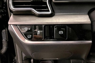 2025 Kia Sportage X-Line AWD - Premium Pkg - Pano Roof - Htd Seats