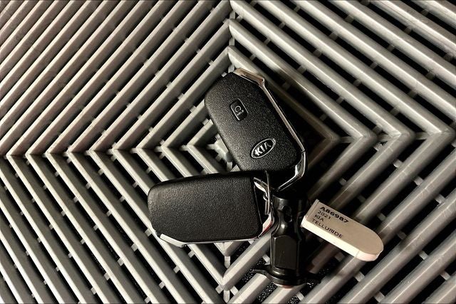 2021 Kia Telluride SX AWD - Prestige Pkg - Nightfall Edition