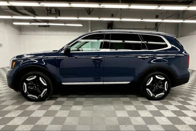 2025 Kia Telluride S AWD - Sunroof - Adaptive Cruise - Htd Seats