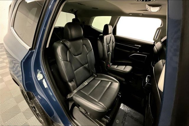 2025 Kia Telluride S AWD - Sunroof - Adaptive Cruise - Htd Seats