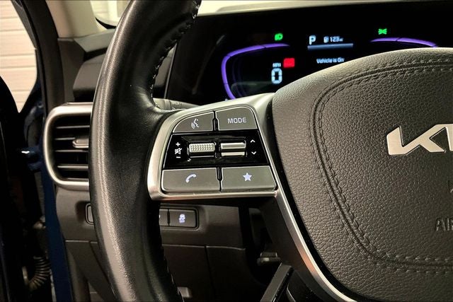 2025 Kia Telluride S AWD - Sunroof - Adaptive Cruise - Htd Seats