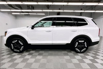 2025 Kia Telluride S AWD-Sunroof-Adaptive Cruise-Htd Seats