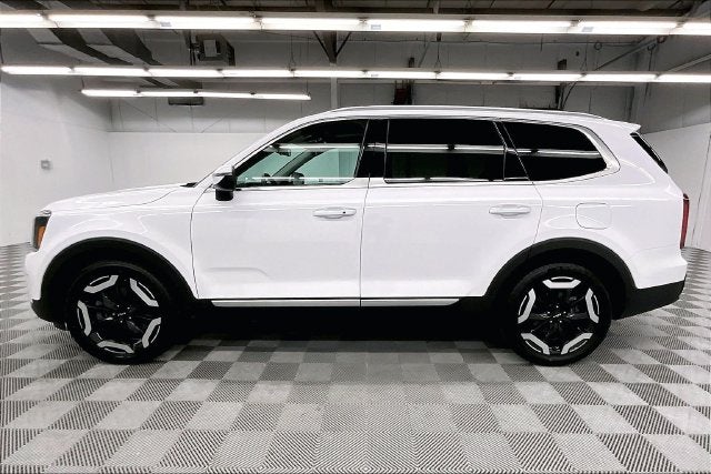 2025 Kia Telluride S AWD-Sunroof-Adaptive Cruise-Htd Seats
