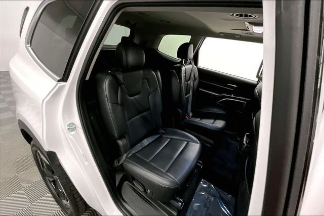2025 Kia Telluride S AWD-Sunroof-Adaptive Cruise-Htd Seats