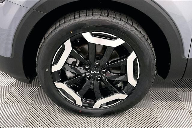 2025 Kia Telluride S AWD - Sunroof - Adaptive Cruise - Htd Seats