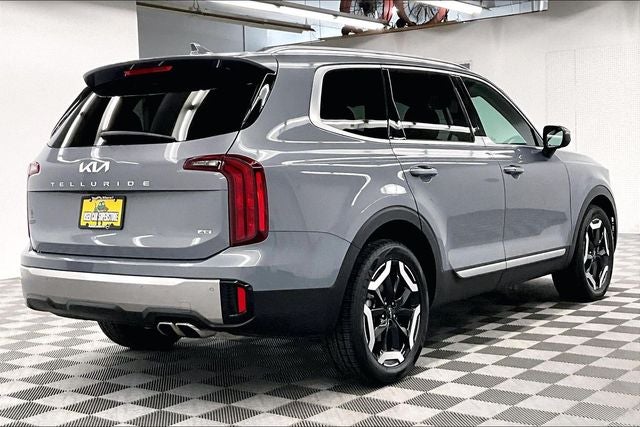 2025 Kia Telluride S AWD - Sunroof - Adaptive Cruise - Htd Seats