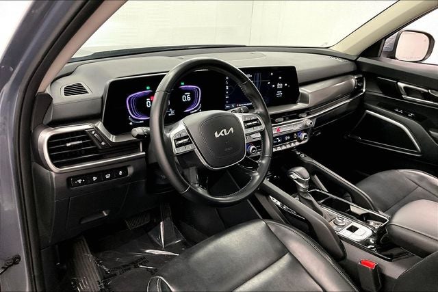 2025 Kia Telluride S AWD - Sunroof - Adaptive Cruise - Htd Seats