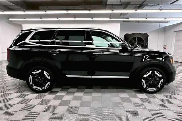2025 Kia Telluride S AWD - Sunroof - Adaptive Cruise - Htd Seats