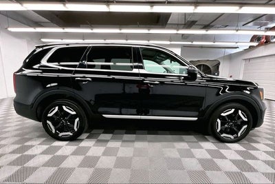 2023 Kia Telluride S AWD-Sunroof-Adaptive Cruise-Htd Seats