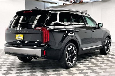 2025 Kia Telluride S AWD-Sunroof-Adaptive Cruise-Htd Seats