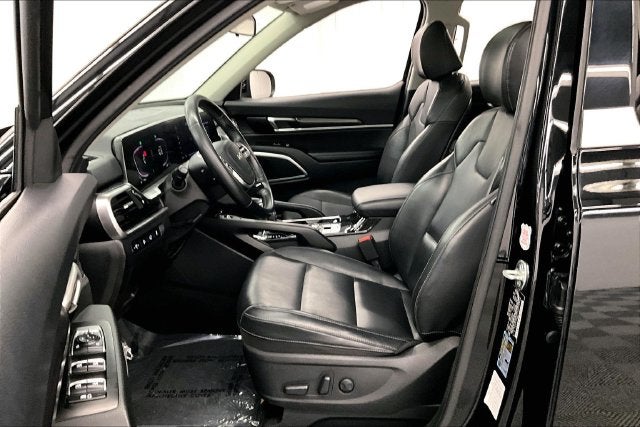 2025 Kia Telluride S AWD-Sunroof-Adaptive Cruise-Htd Seats