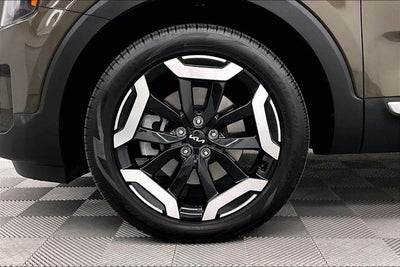 2025 Kia Telluride S AWD - Sunroof - Adaptive Cruise - Htd Seats