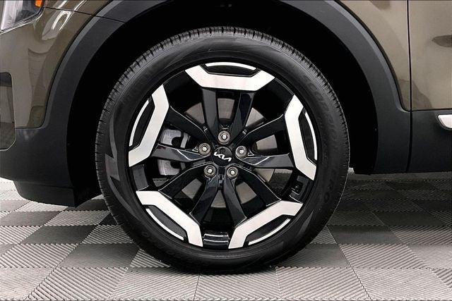 2025 Kia Telluride S AWD - Sunroof - Adaptive Cruise - Htd Seats