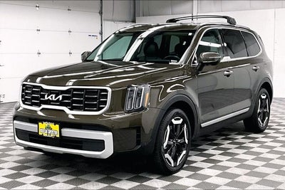 2025 Kia Telluride S AWD - Sunroof - Adaptive Cruise - Htd Seats
