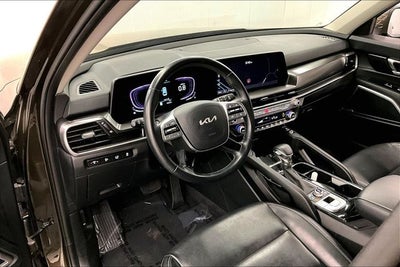 2025 Kia Telluride S AWD - Sunroof - Adaptive Cruise - Htd Seats