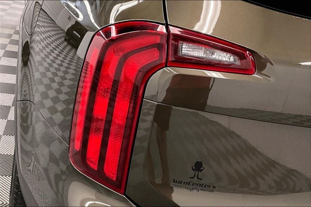 2025 Kia Telluride S AWD - Sunroof - Adaptive Cruise - Htd Seats