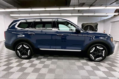 2025 Kia Telluride S AWD-Sunroof-Adaptive Cruise-Htd Seats