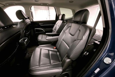 2025 Kia Telluride S AWD-Sunroof-Adaptive Cruise-Htd Seats