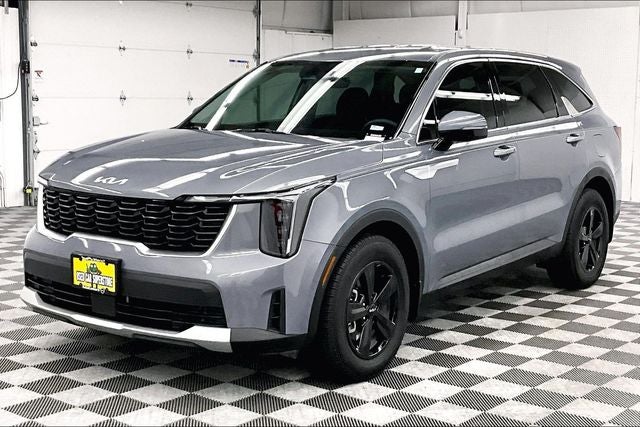 2025 Kia Sorento LX