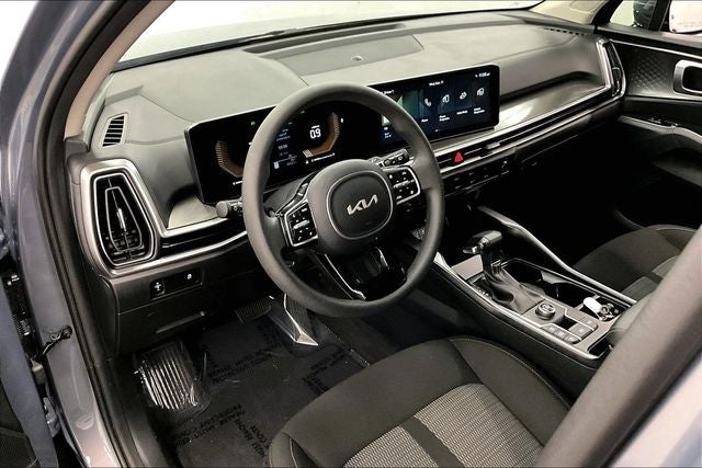 2025 Kia Sorento LX
