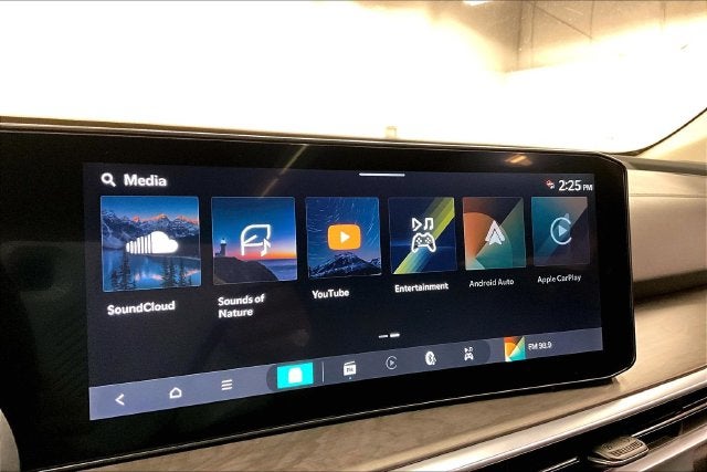 2025 Kia Sorento X-Line SX AWD-Pano Roof-Adaptive Cruise-Htd/Cooled Seats
