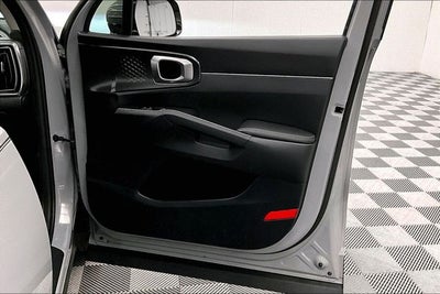 2025 Kia Sorento S Htd Seats - Remote Start - Adaptive Cruise