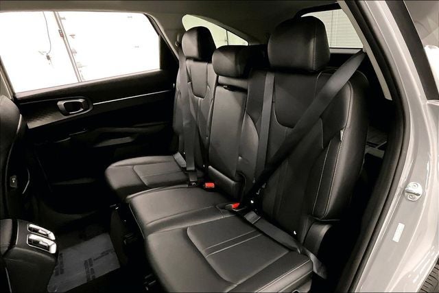2025 Kia Sorento S Htd Seats - Remote Start - Adaptive Cruise