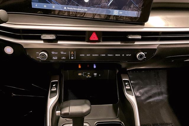 2025 Kia Sorento S Htd Seats - Remote Start - Adaptive Cruise