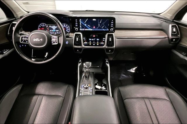 2023 Kia Sorento X-Line S