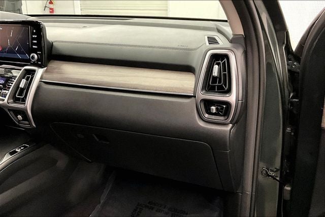 2023 Kia Sorento X-Line S