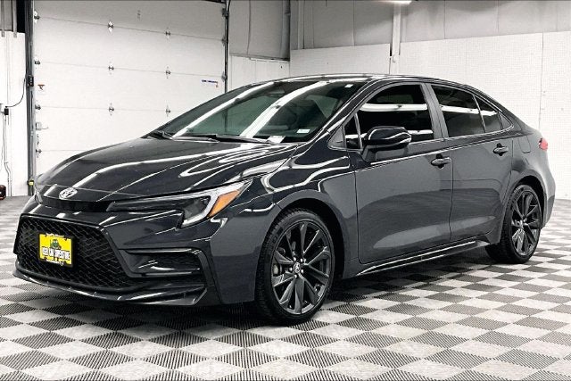 2025 Toyota Corolla SE Adaptive Cruise Control