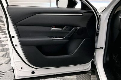 2025 Mazda Mazda CX-50 2.5 S Premium Package AWD - Pano Roof - Adaptive Cruise - Htd Seats