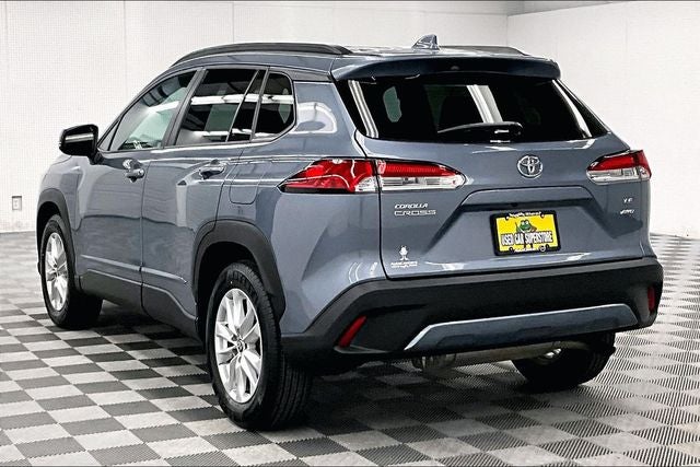 2022 Toyota Corolla Cross LE