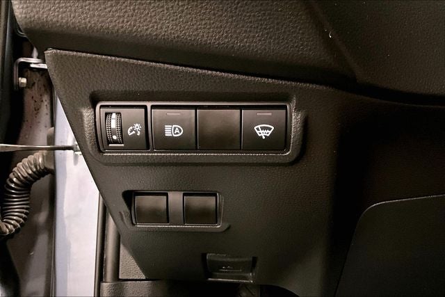 2024 Toyota Corolla Cross LE Adaptive Cruise - Blind Spot Detection