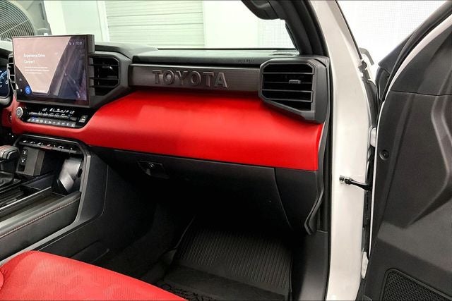 2025 Toyota Sequoia TRD Pro 4X4-Adaptive Cruise Control-Panoramic Roof