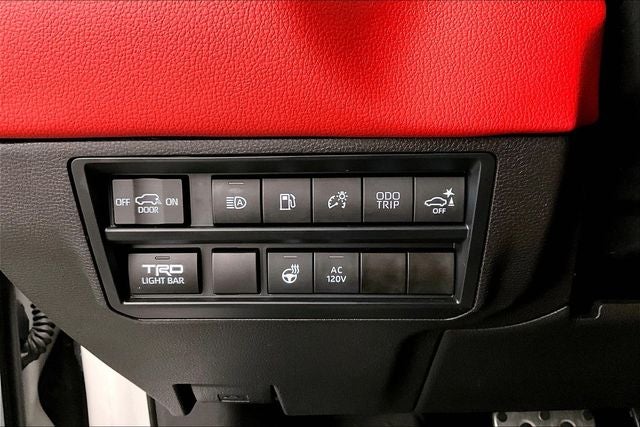 2025 Toyota Sequoia TRD Pro 4X4-Adaptive Cruise Control-Panoramic Roof