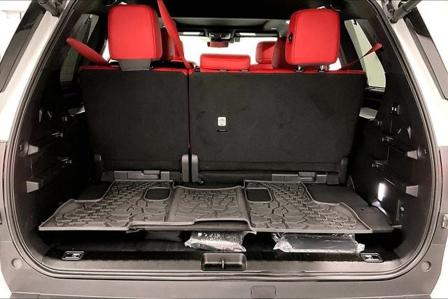 2025 Toyota Sequoia TRD Pro 4X4-Adaptive Cruise Control-Panoramic Roof