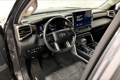 2024 Toyota Sequoia SR5 4x4 - Sunroof - Adaptive Cruise - Htd Seats