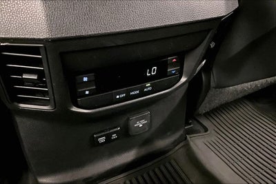 2024 Toyota Sequoia SR5 4x4 - Sunroof - Adaptive Cruise - Htd Seats