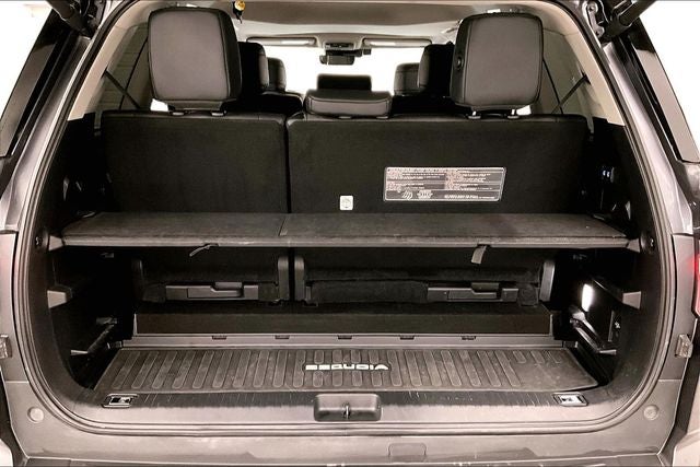 2024 Toyota Sequoia SR5 4x4 - Sunroof - Adaptive Cruise - Htd Seats