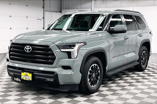 2024 Toyota Sequoia SR5 4x4-Sunroof-Adaptive Cruise-Htd Seats