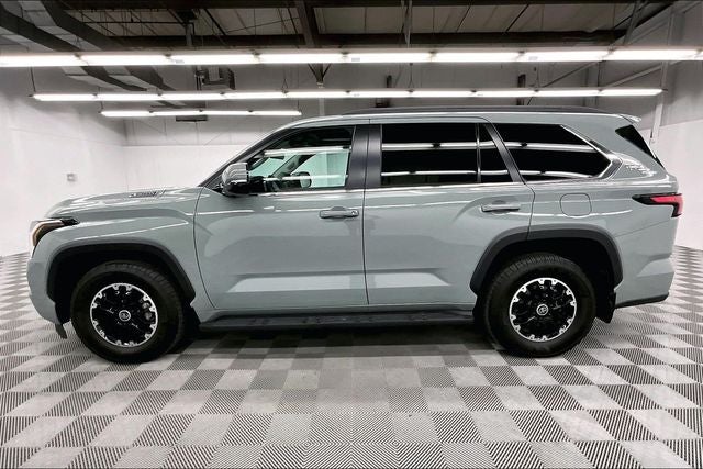 2024 Toyota Sequoia SR5 4x4-Sunroof-Adaptive Cruise-Htd Seats