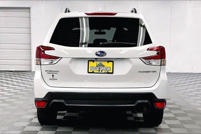 2021 Subaru Forester Base