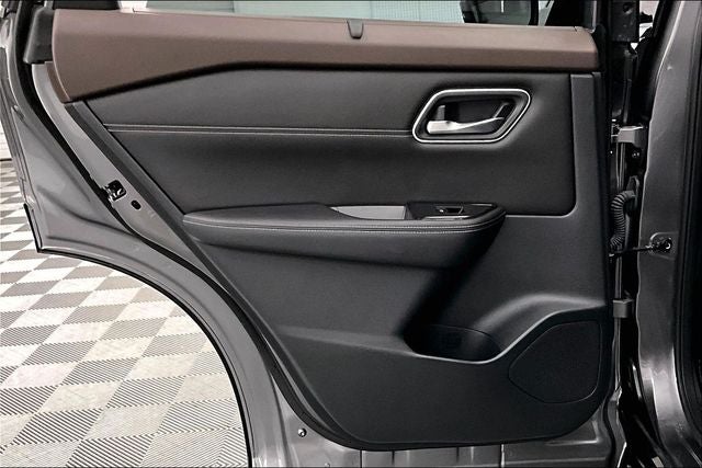 2021 Nissan Rogue SV Pano Roof-Adaptive Cruise-Htd Seats