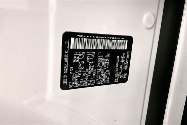 2021 Nissan Armada Platinum 4x4 - Sunroof - Htd/Cooled Leather - DVD