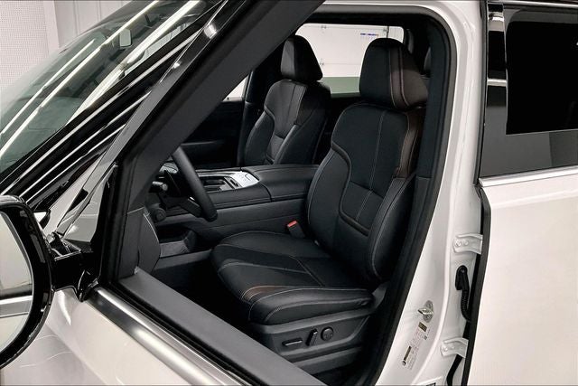 2026 Nissan Armada SL 4WD - Captain's Chair Seat Package