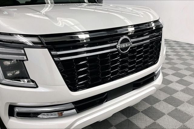 2026 Nissan Armada SL 4WD - Captain's Chair Seat Package
