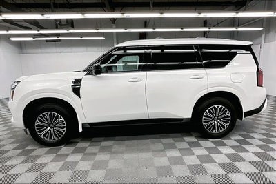 2026 Nissan Armada SL 4WD - Captain's Chair Seat Package